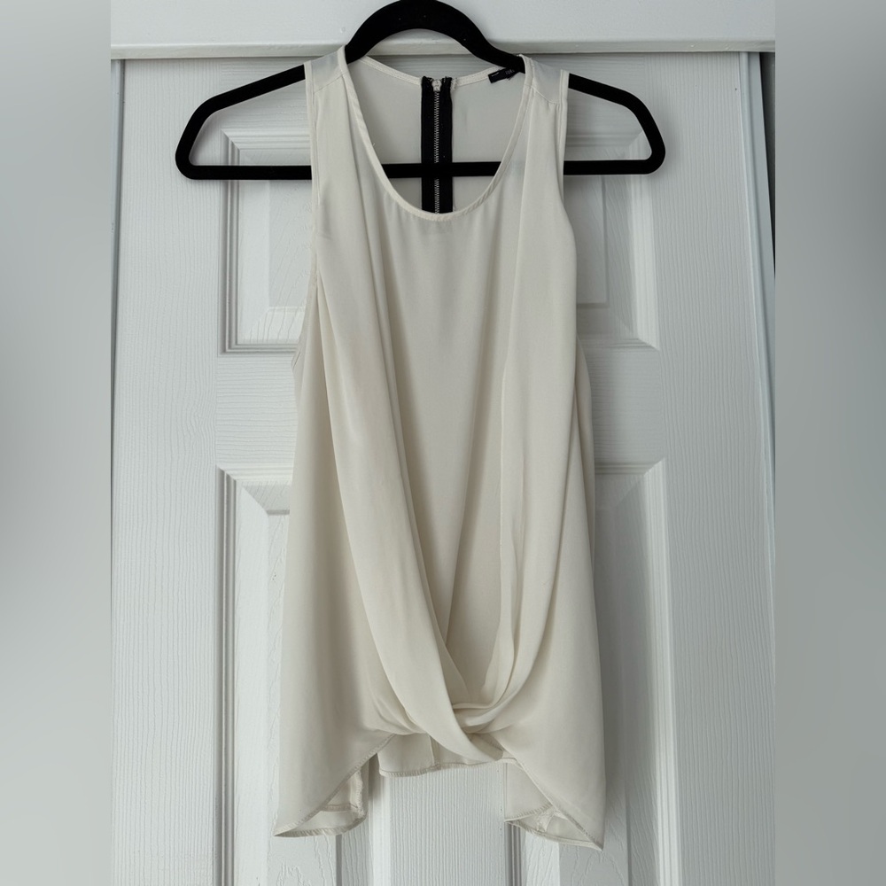 White/cream top